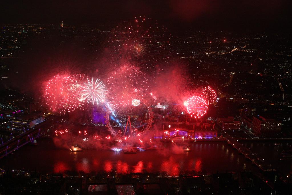 New Years 2013 London Eye Fireworks